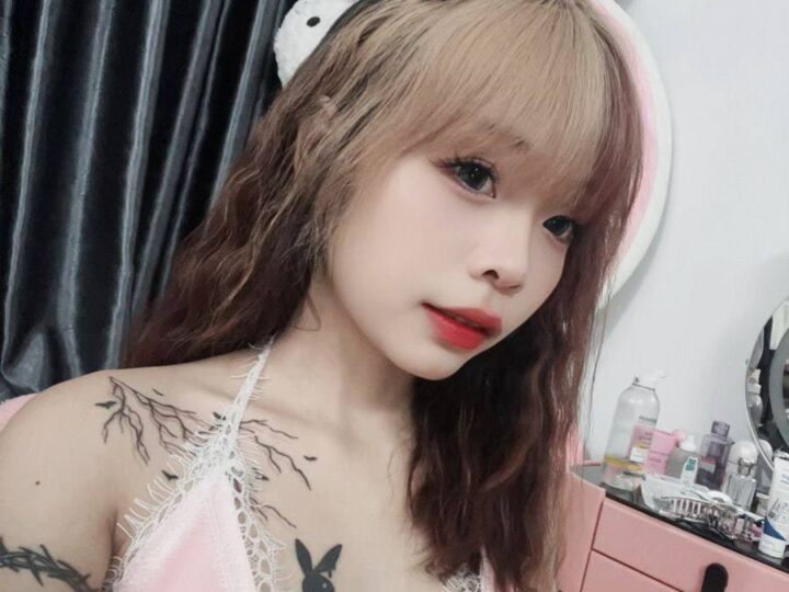 Ảnh 1 của Lộ clip sex cáo lông xù 2k8 địt xuất trong